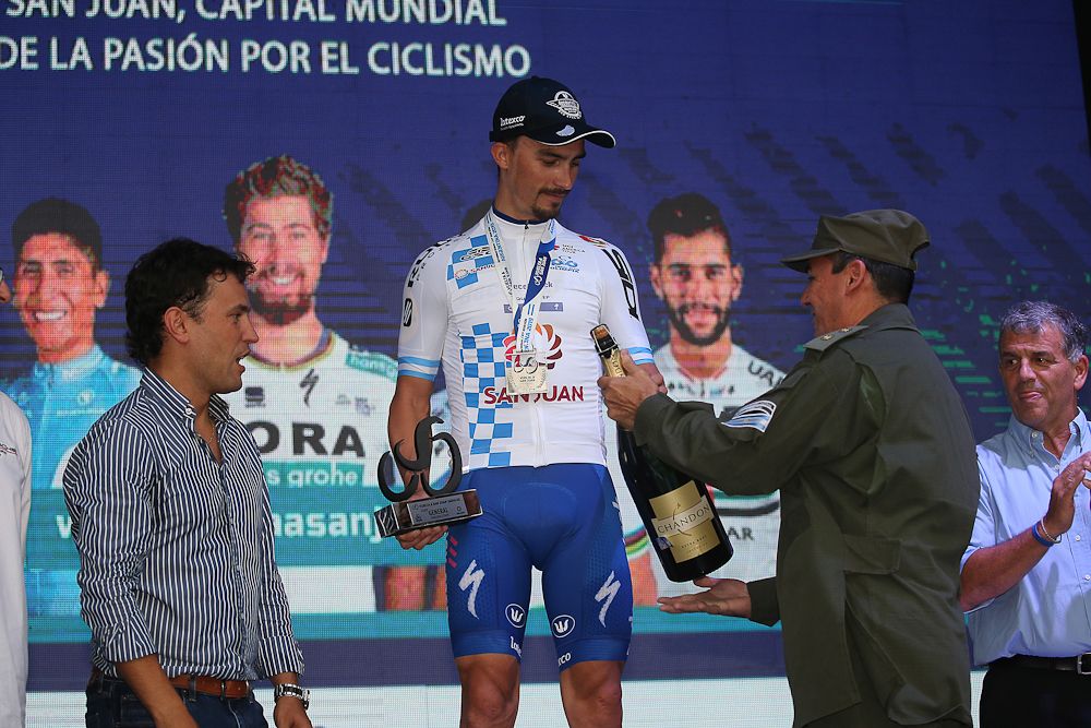 Julian Alaphlippe in the leader's jersey after stage 3 in San Juan