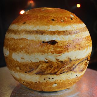 Jupiter Cake Full View