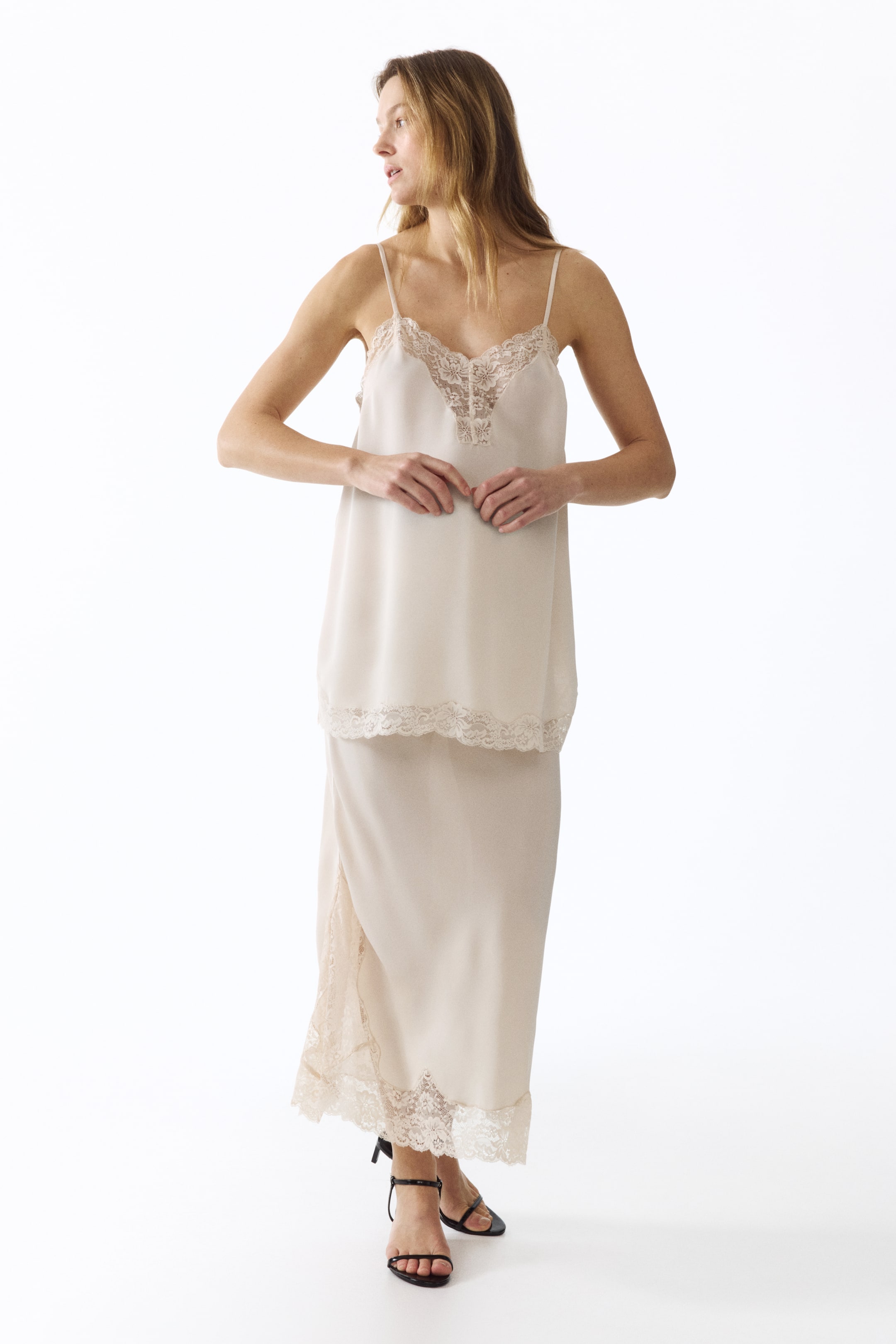 Mama Lace-Trimmed Strappy Top