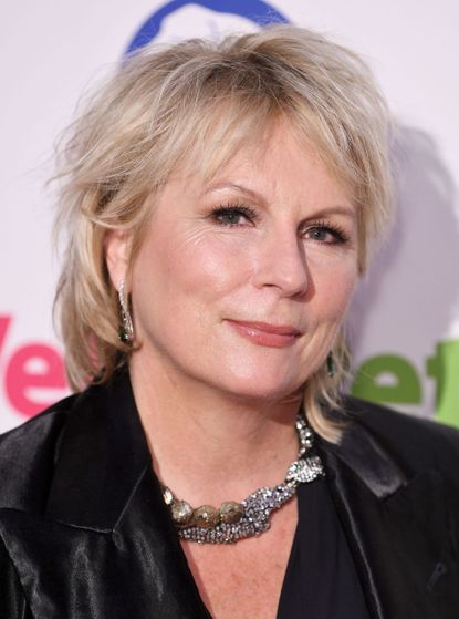 jennifer-saunders-main