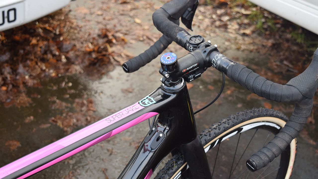 A closer look at Helen Wyman's cockpit