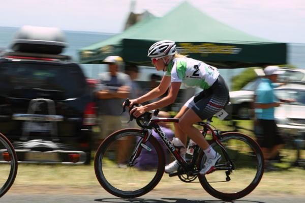 Sprints competition leader, Peta Mullins (Honda)