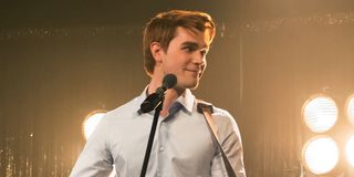 archie singing on stage riverdale