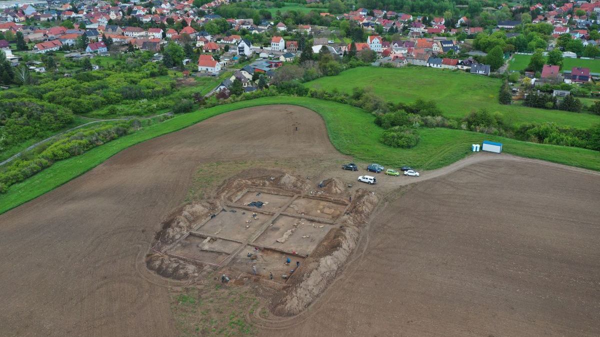 An aerial view of the church built for Otto the Great, along with nearby burials, as seen from the southwest.