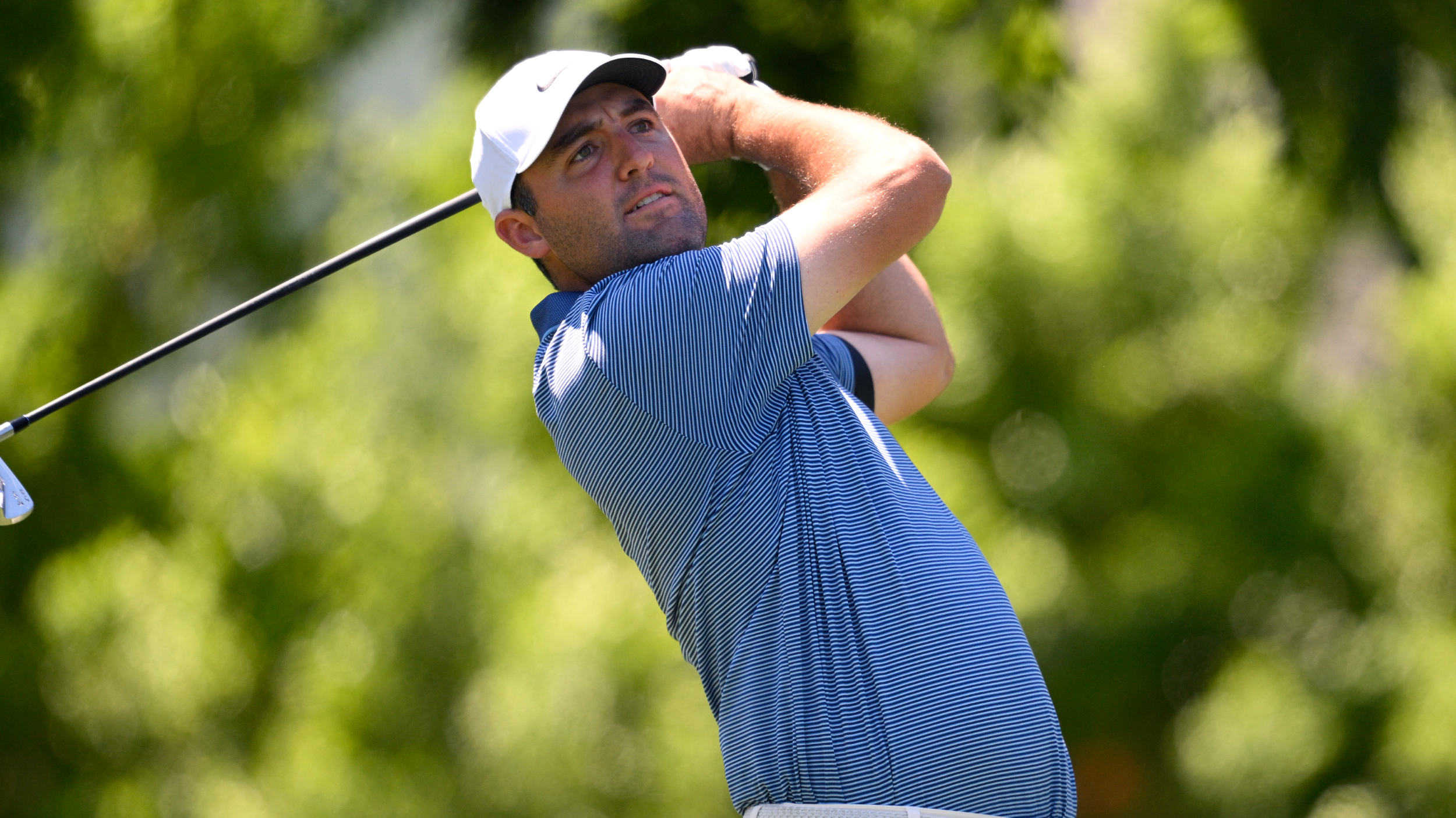 Scottie Scheffler takes a shot at the CJ Cup Byron Nelson 