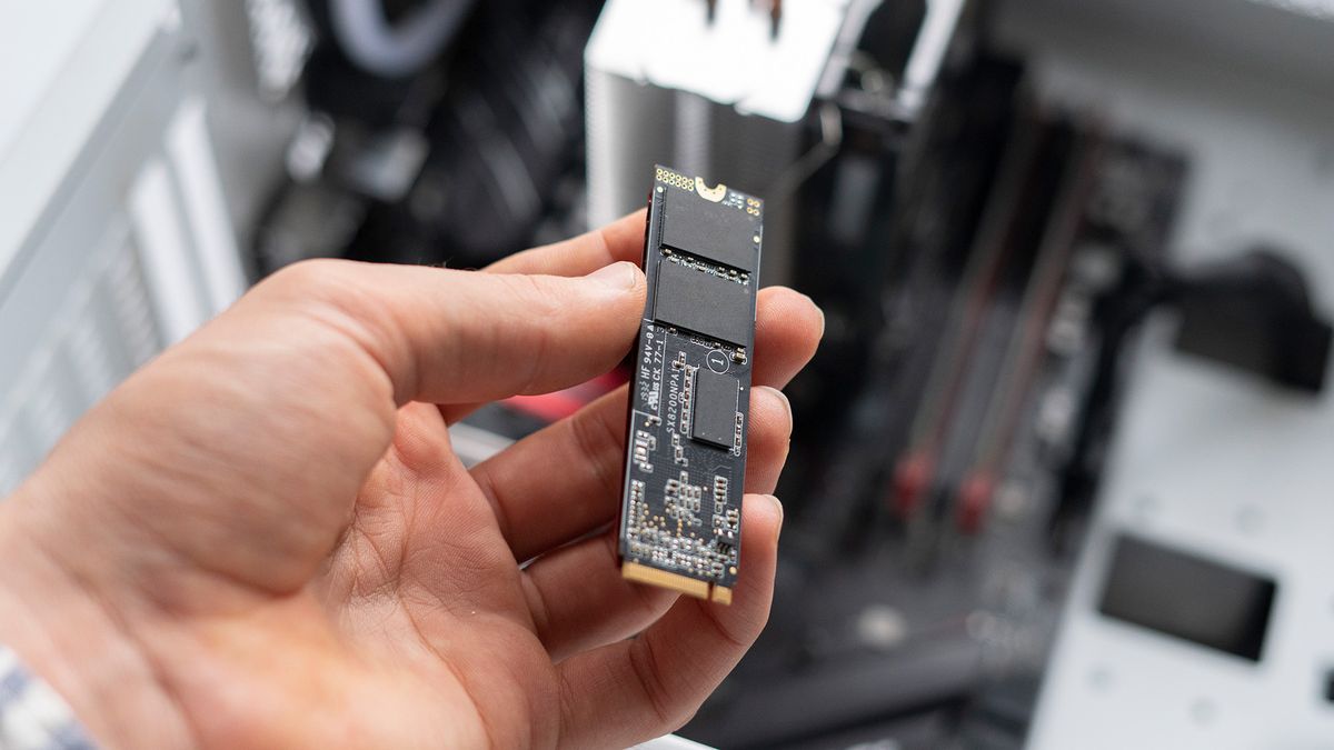 We Found an SSD With a Teeny Tiny Fan to Keep It From Getting Super Hot -  CNET