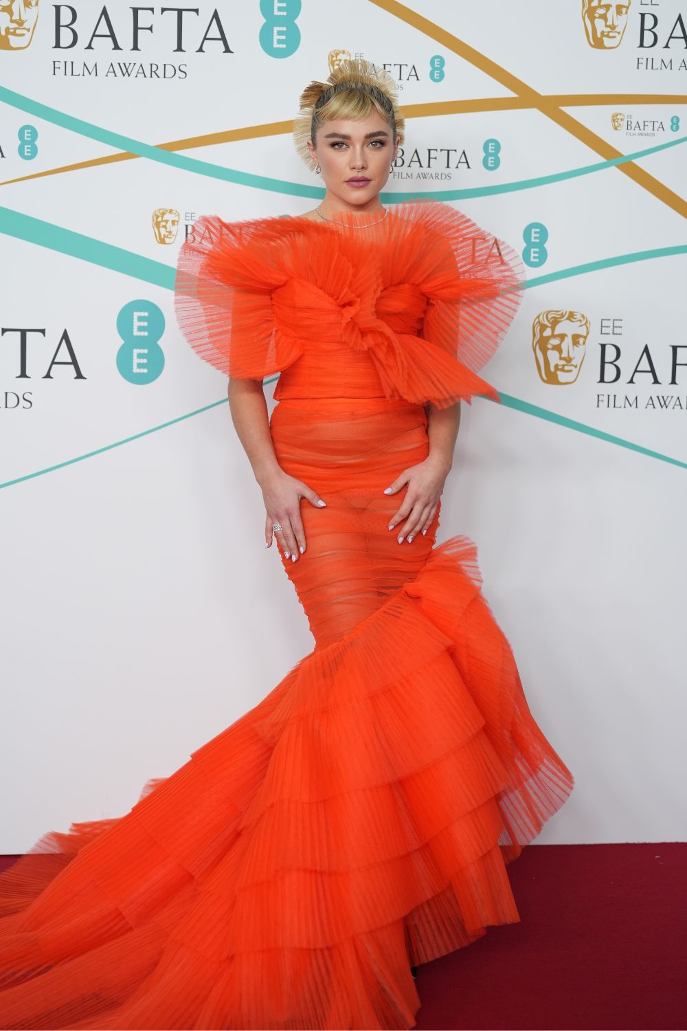 Karpet merah BAFTA langsung 2023 Florence Pugh