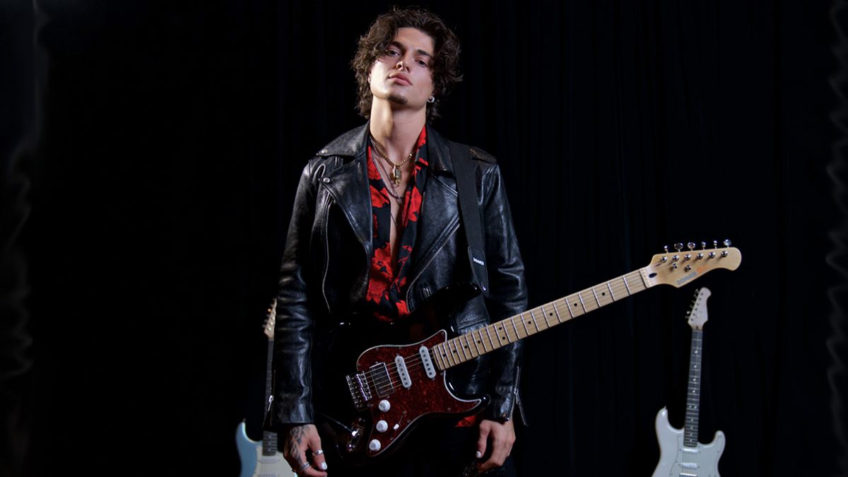 Donner Seeker Series electric guitar held by a fashion model