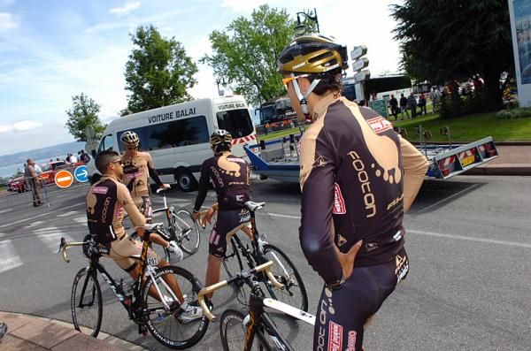 Footon-Servetto riders await the start of stage one.