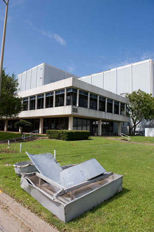 NASA&#039;s Johnson Space Center Reopens After Hurricane