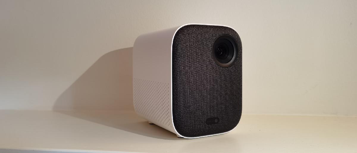 Xiaomi Mi Smart Projector 2