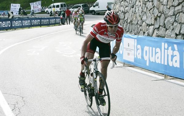 Cadel Evans blew the race apart with a huge kick
