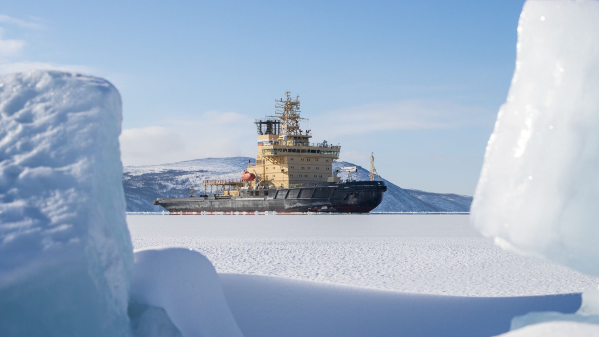 Europe wants to dodge troublesome regions by building undersea cables beneath the Arctic
