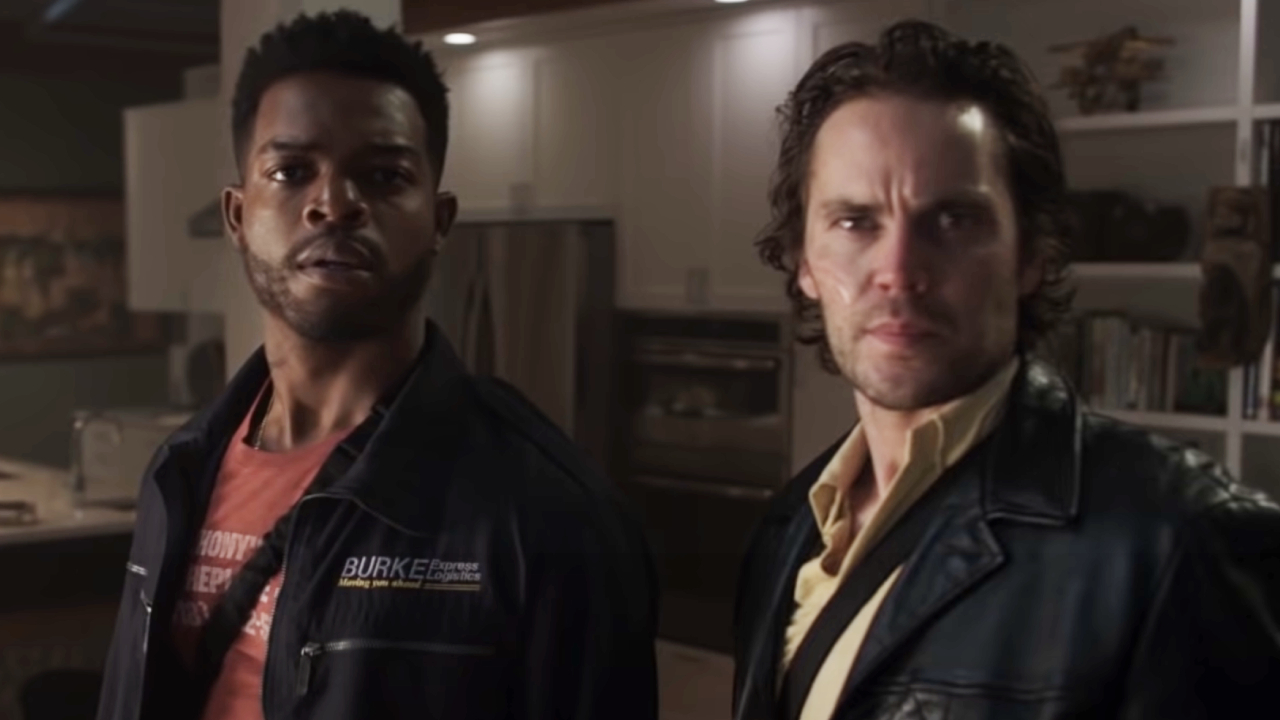 Stephan James and Taylor Kitsch in 21 Bridges