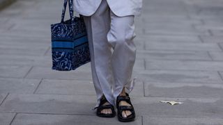 woman wearing sporty sandals