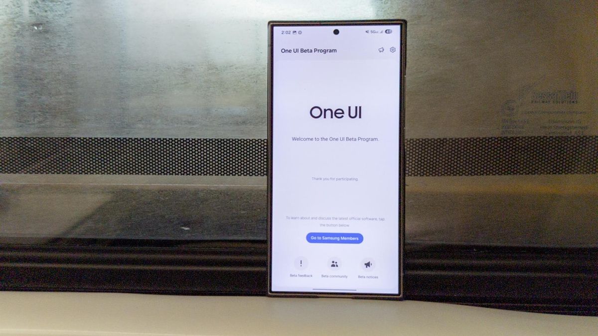 Some old Galaxy phones might not get the One UI 7 beta program