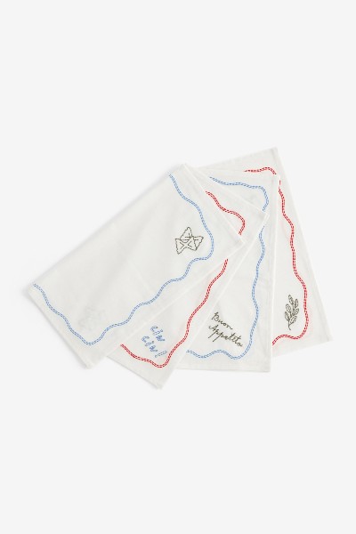 Next x Lia Gold Napkins
