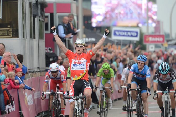 A triumphant Andre Greipel (Lotto - Belisol)