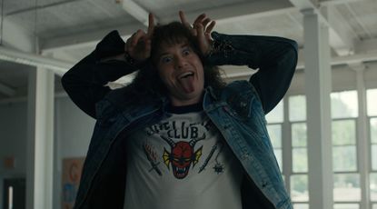 eddie munson in stranger things season 4, joseph quinn