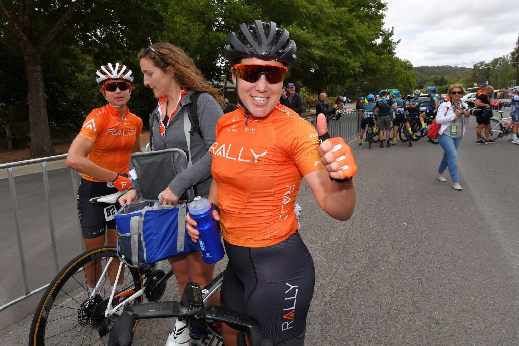 Chloe Hosking wins stage 1 of the 2020 Women's Tour Down Under