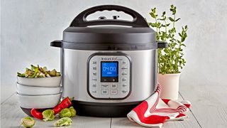 Instant pot hot sale in macy's