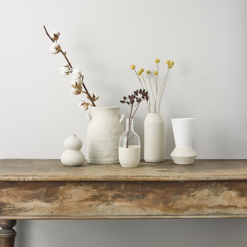 This DIY stoneeffect spray paint will transform your home for just £6