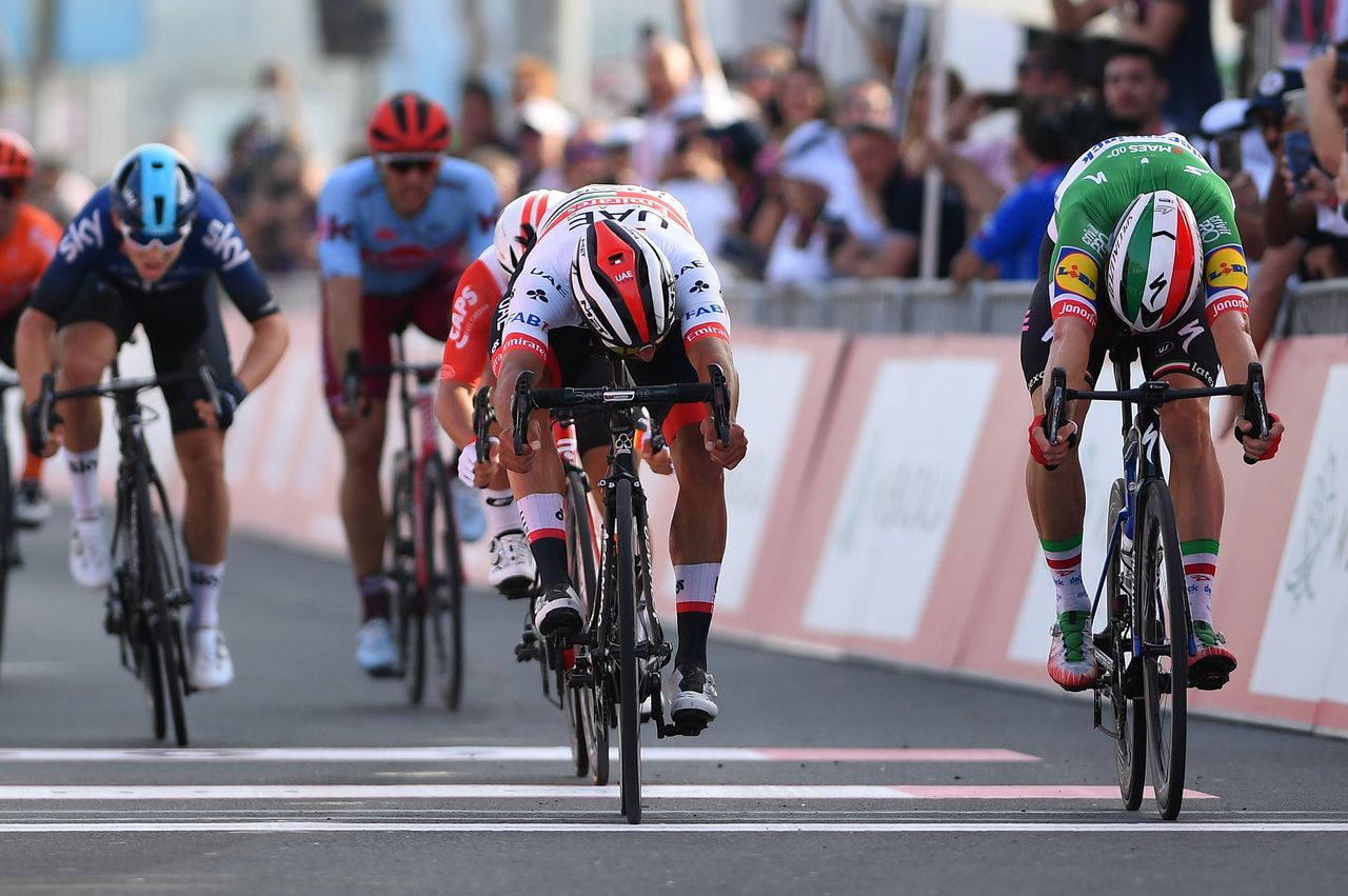 Fernando Gaviria (UAE Team Emirates) wins stage 2 of the UAE Tour