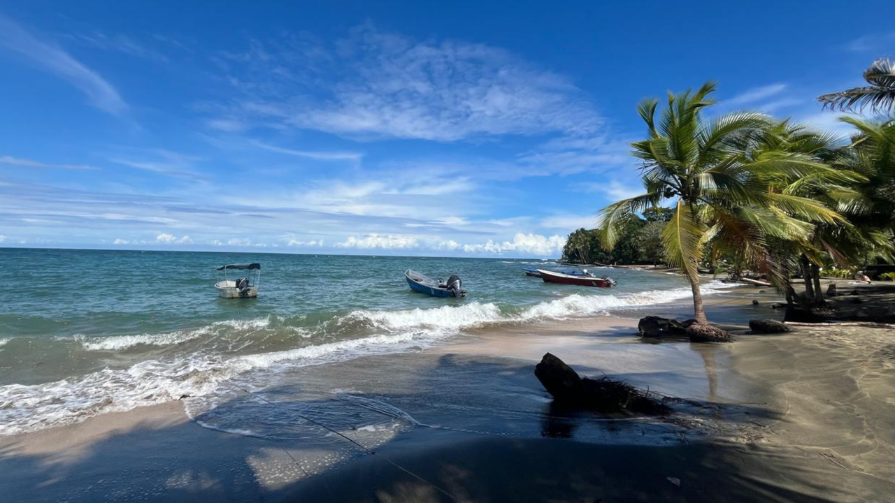 Playa Manzanilla, Costa Rica