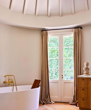 bathroom curved vaulted ceiling cream walls