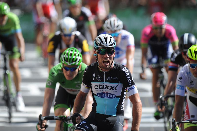 Mark Cavendish (Etixx-Quick Step) just before unleashing his celebration