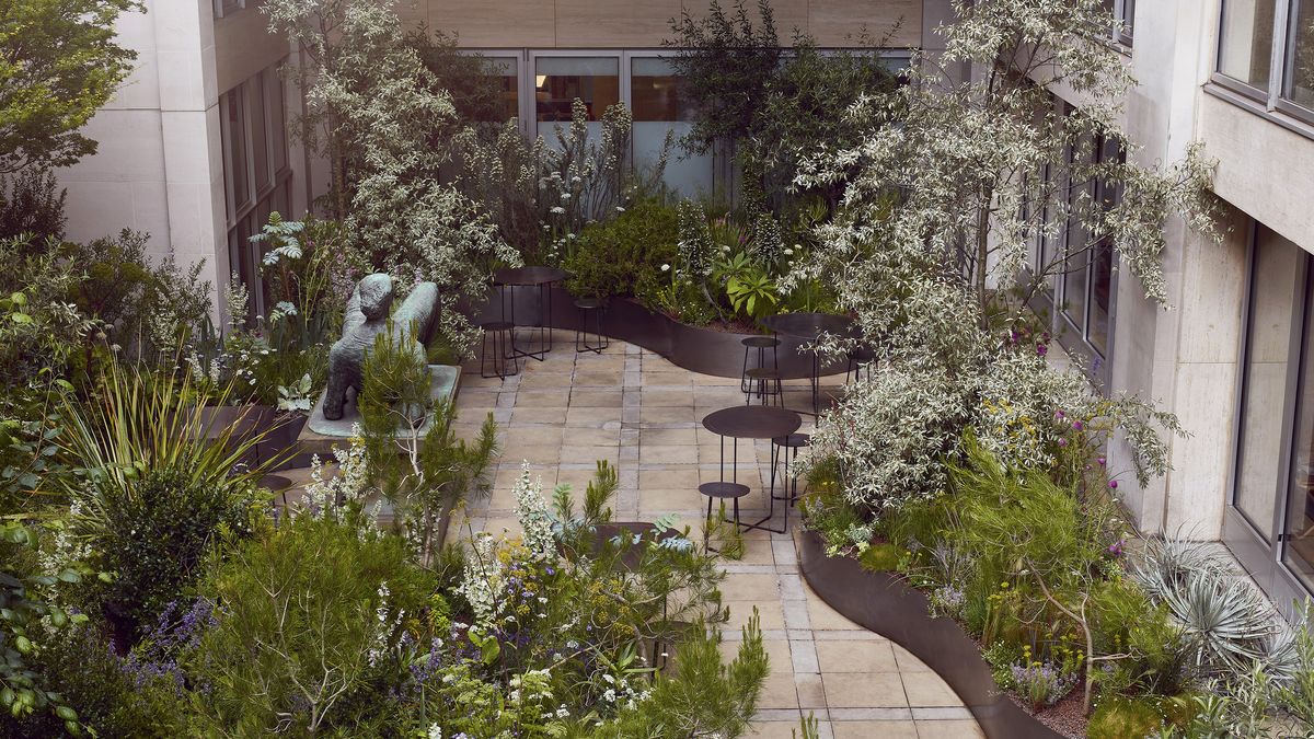 Herm S Garden Terrace Brings The Allure Of A Paris To London Livingetc