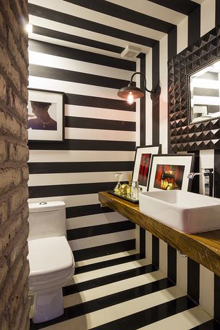 Small bathroom with bold stripes