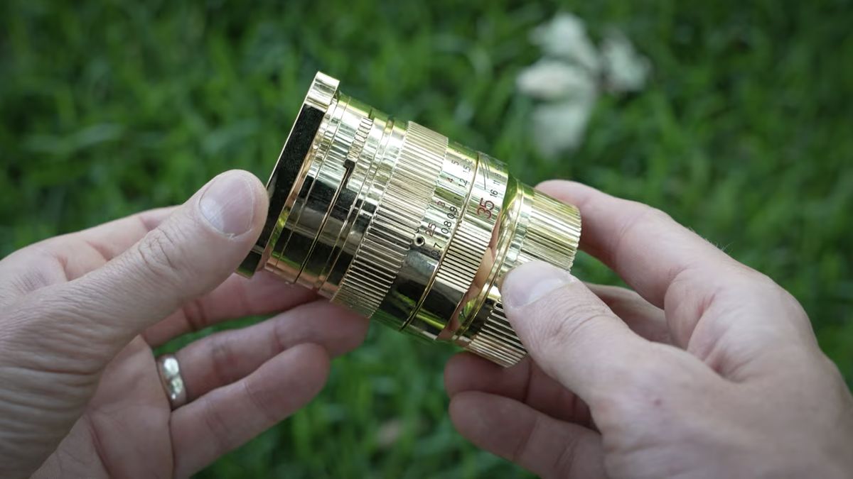 TTArtisan 35mm f/1.4 Gold Skin Limited Edition