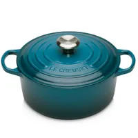 Le Creuset  Signature Enamelled Cast Iron Round Casserole Dish With Lid, 20 cm
