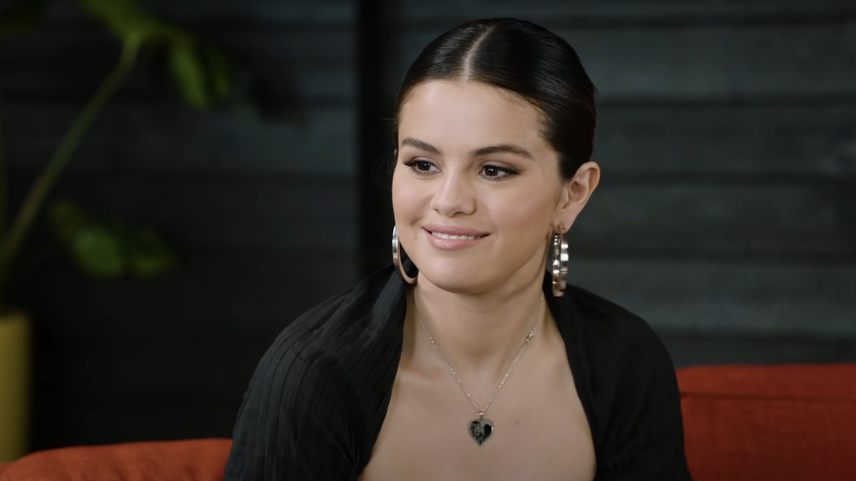 selena gomez interview for apple music