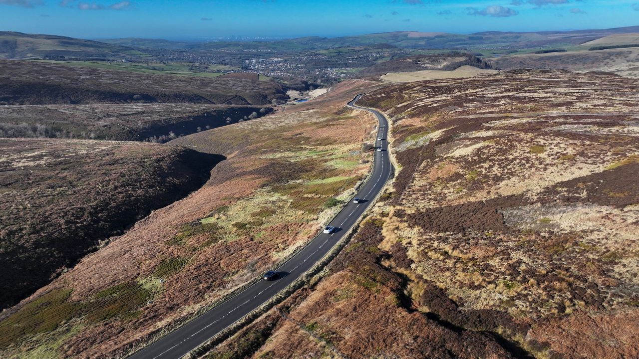 Snake Pass iconic road climb UK