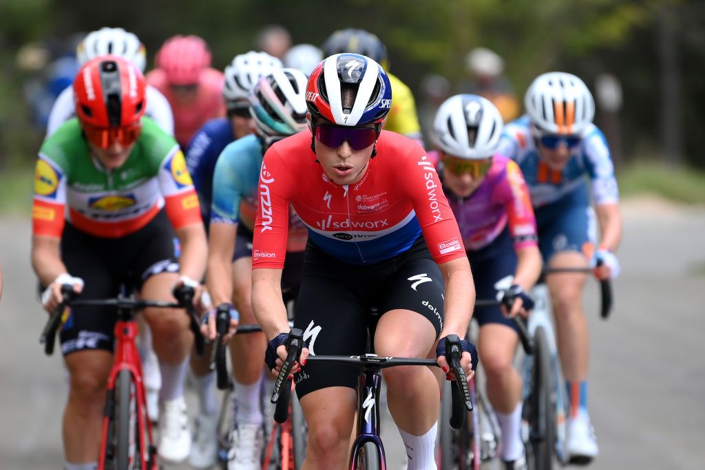 JACA SPAIN MAY 02 Stage winner Demi Vollering of The Netherlands and Team SD Worx Protime attacks during the 10th La Vuelta Femenina 2024 Stage 5 a 1139km stage from Huesca to Alto del Fuerte Rapitan Jaca 1103m UCIWWT on May 02 2024 in Jaca Spain Photo by Alex BroadwayGetty Images