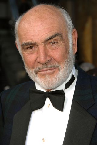 Sean Connery arrives to the 35th AFI Life Achievement Award tribute to Al Pacino