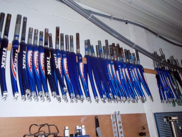 With the pace of technical innovation in cycling, these forks have quickly become relics of days gone by