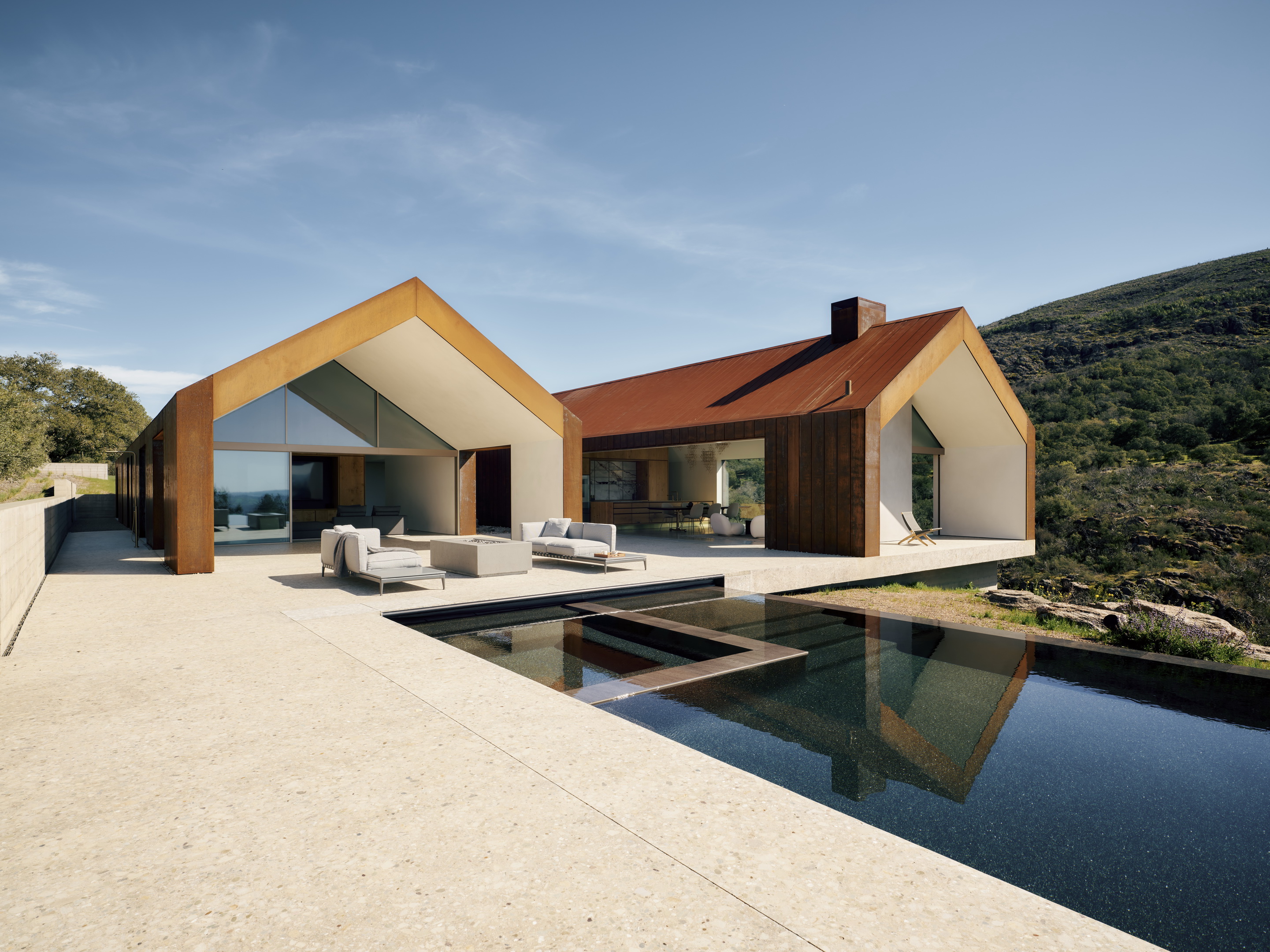 Amnesia House, California, by Edmonds + Lee