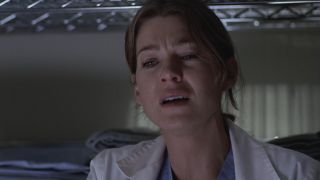 Meredith cries over her mother in Season 2 of Grey's