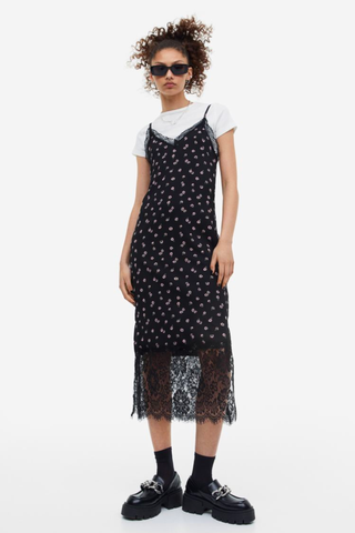 H&M Lace-trimmed Crêped Slip Dress