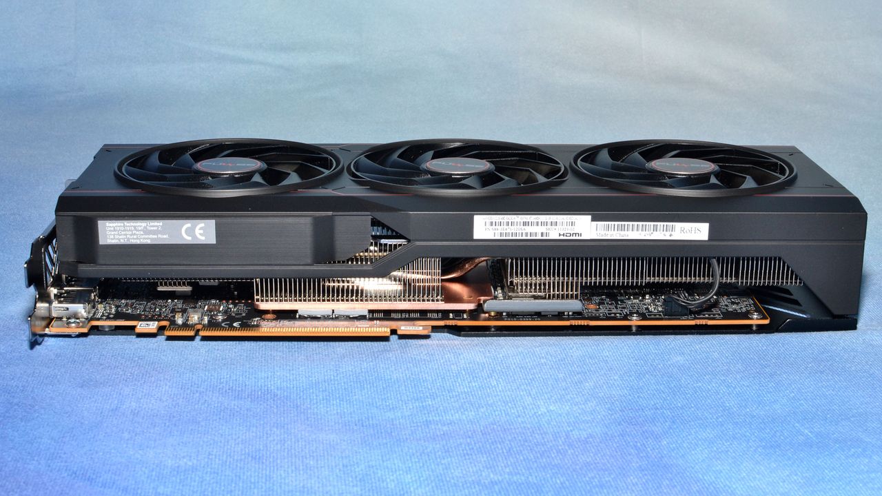 Sapphire RX 7900 XT Pulse photos and unboxing